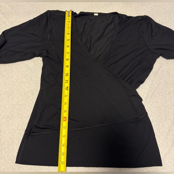 Lululemon Size 6 Women Top Bundle Tank Long Sleeve Lot - Picture 3 of 12